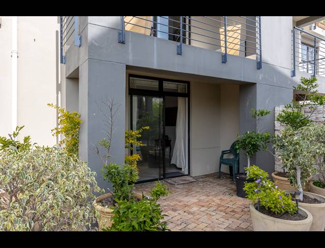 2 BEDROOM APARTMENT SOLD IN PLUMSTEAD